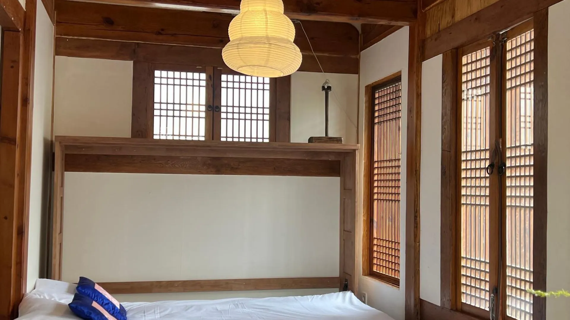 Apartment A Traditional Korean House Seoul